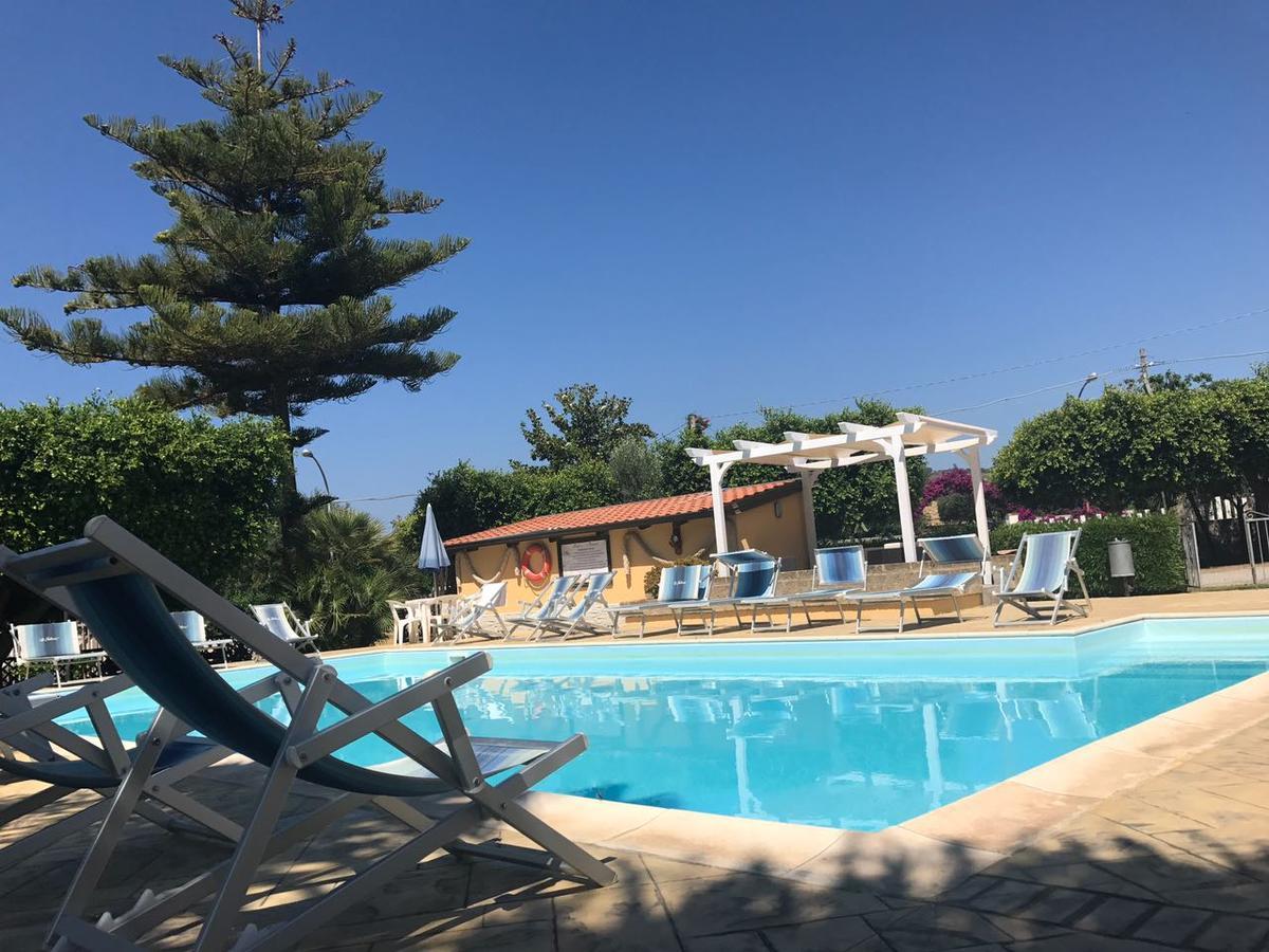 Hotel La Fattoria Sul Mare Capo Vaticano Esterno foto